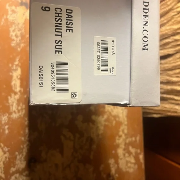 Steve Madden
Daisie Chestnut Sue
Size 9
Like new - Picture 8 of 9